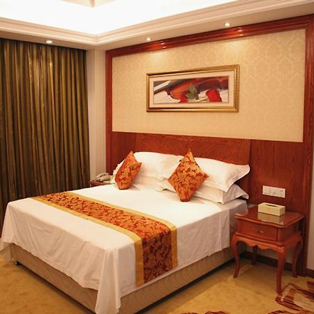 Vienna Classic Hotel Kongtong Avenue Pingliang Exterior foto